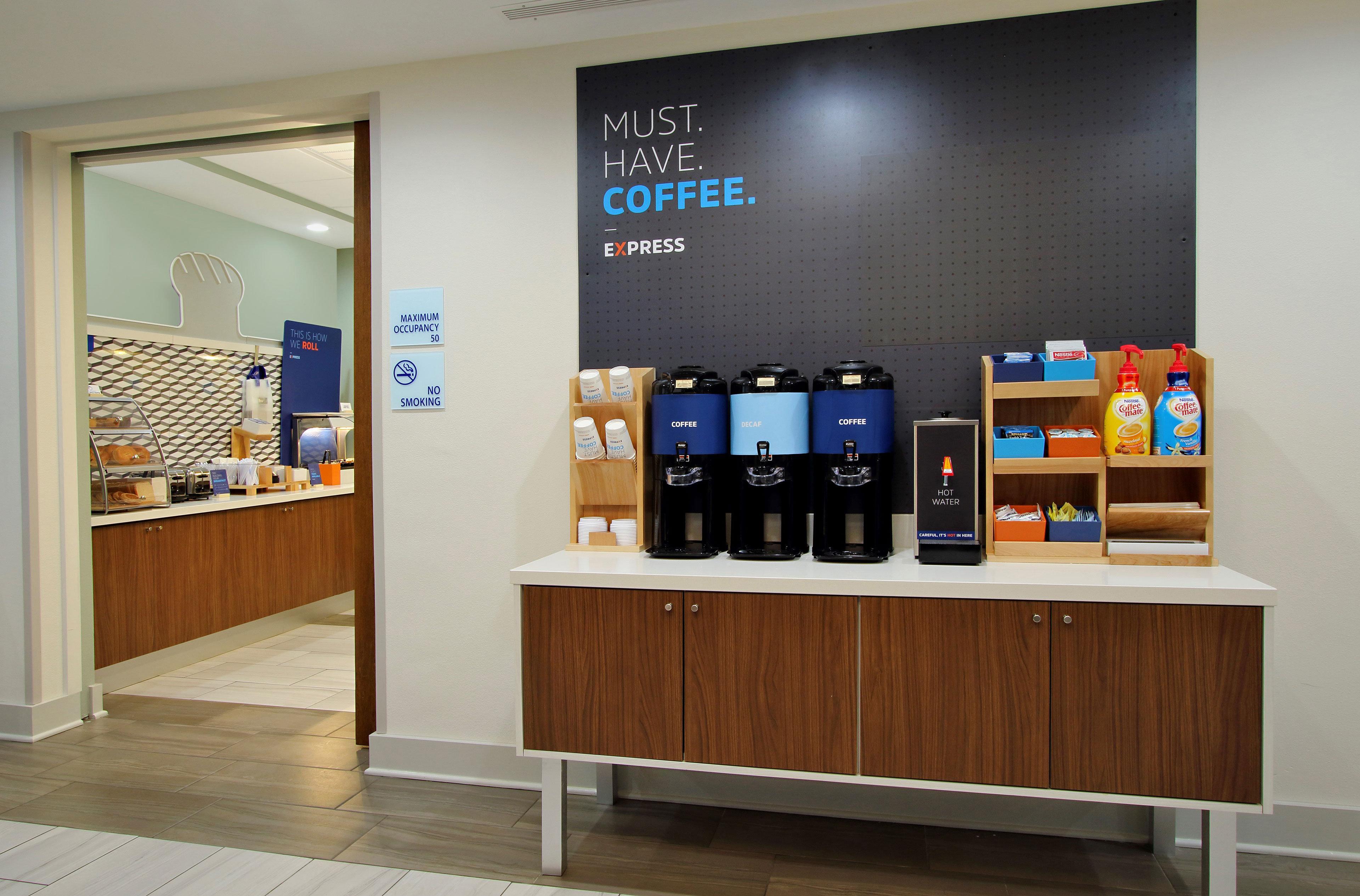 Holiday Inn Express And Suites Rochester West-Medical Center By Ihg Exteriör bild
